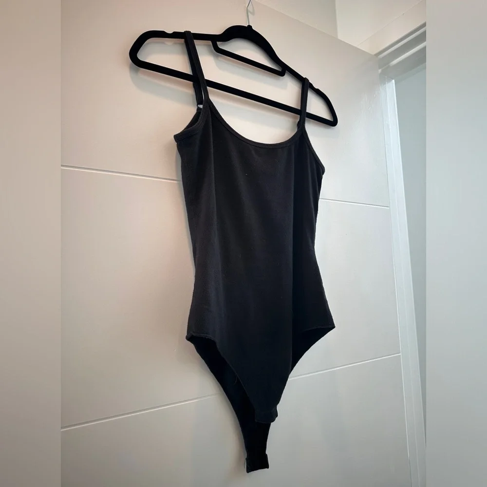 LNA Black Bodysuit Scoop Neck Adjustable Strap Fitted Basic | Size XS - Picture 8 of 13